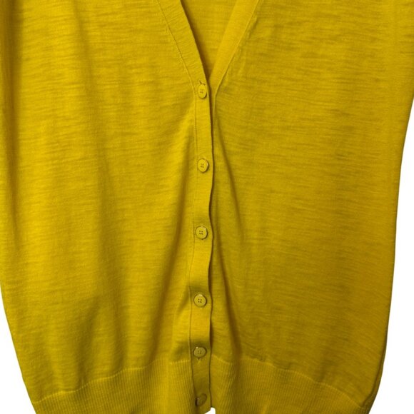 Banana Republic yellow knit short sleeve V neck button up cardigan size XL - Picture 4 of 8